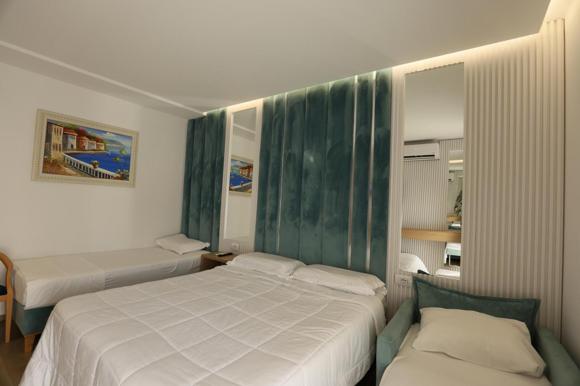 Ilio Boutique 4*